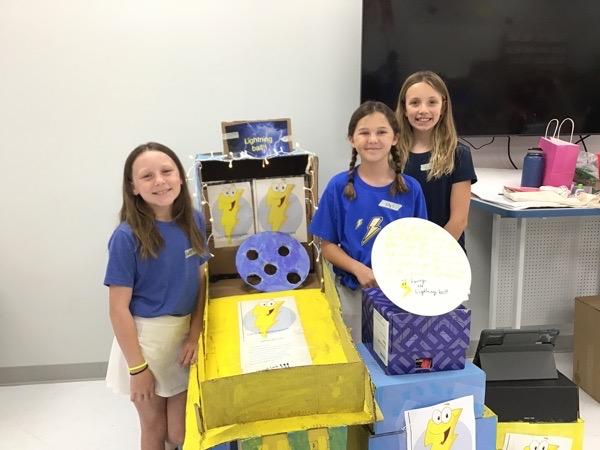 4th grade cardboard arcade
